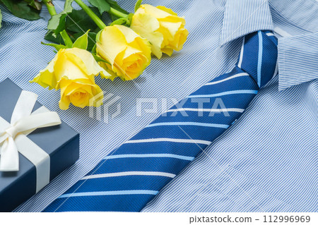 Free space for Father's Day images 112996969