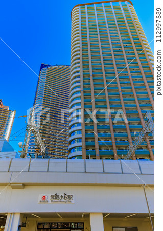 神奈川縣中原區武藏小杉站前的城市景觀 神奈川縣中原區武藏小杉站前的城市景觀 112997889