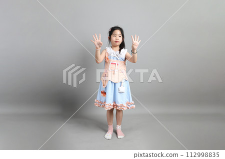 Little Asian Girl Little Asian Girl 112998835
