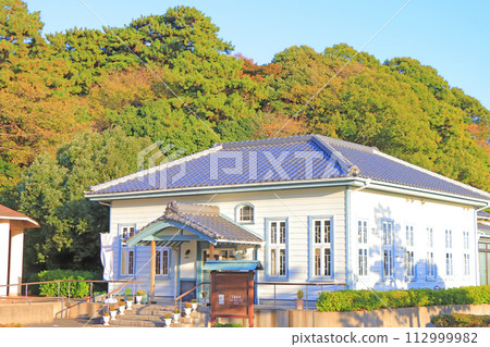 Scenery of the seaside Literary Museum in Gamagori City, Aichi Prefecture Scenery of the seaside Literary Museum in Gamagori City, Aichi Prefecture 112999982