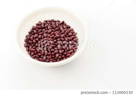 Kidney beans in a colander Kidney beans in a colander 113000130