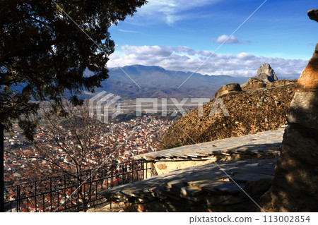 邁泰奧拉修道院,希臘色薩利卡蘭巴卡的世界遺產 邁泰奧拉修道院,希臘色薩利卡蘭巴卡的世界遺產 113002854