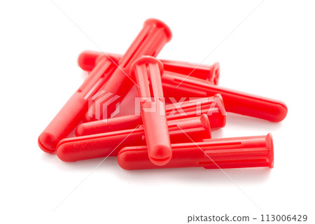 Red plastic dowels 113006429