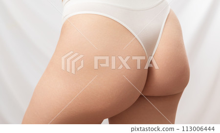 Real Natural human skin . No retouch . body 113006444