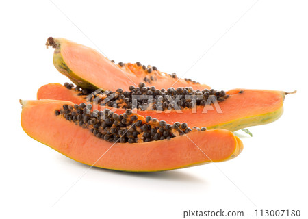 Fresh and tasty papaya 113007180