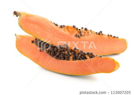 Fresh and tasty papaya 113007205