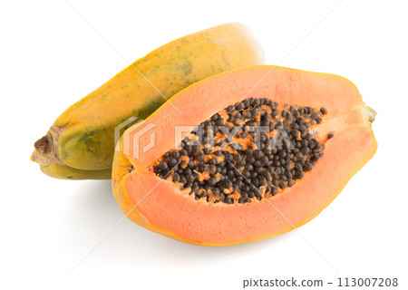 Fresh and tasty papaya Fresh and tasty papaya 113007208