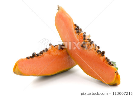 Fresh and tasty papaya Fresh and tasty papaya 113007215