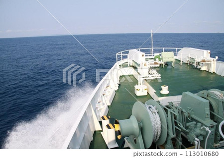 船駛下海 113010680