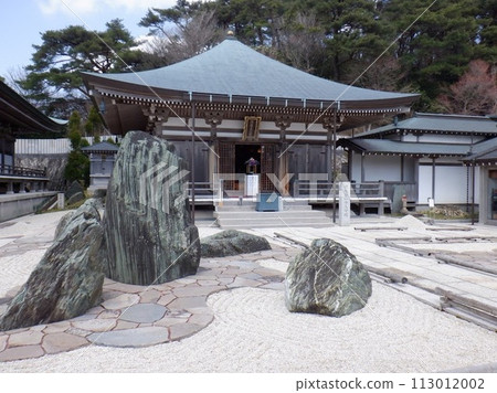 摩耶山天成寺摩耶夫人堂及枯山水庭園 113012002