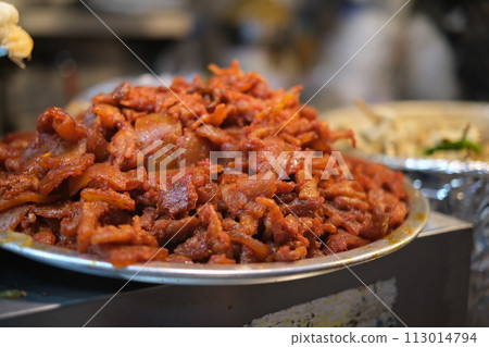 韓國市場熱鬧非凡 韓國市場熱鬧非凡 113014794