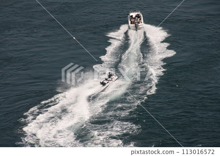 來島海峽的私人船隻和摩托艇 113016572