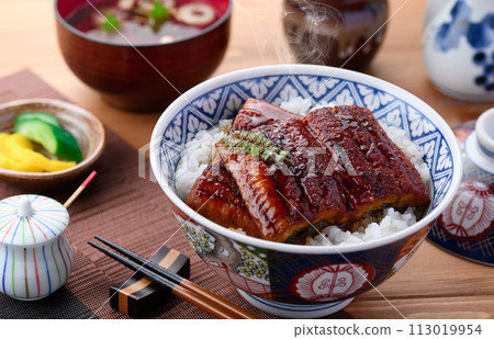 鰻魚蓋飯 烤鰻魚 113019954