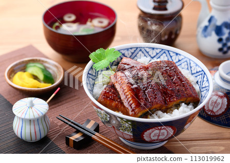 鰻魚蓋飯 烤鰻魚 113019962