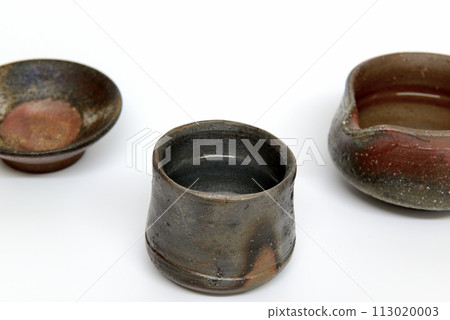 Sake cup, single mouth and sake cup, white background 113020003