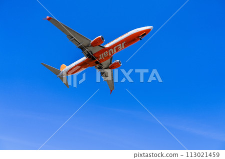 《Airplane》Boeing Boeing 737NG > 737-800 113021459