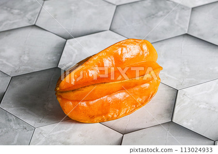 Tropical sweet delicous fruit - carambola Tropical sweet delicous fruit - carambola 113024933