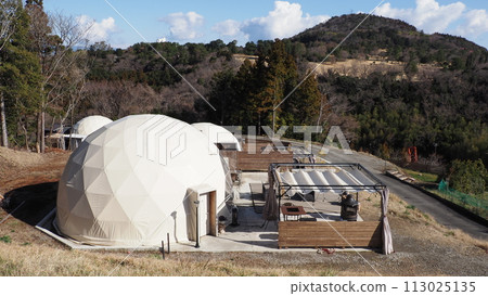 Glamping dome-shaped tent 113025135