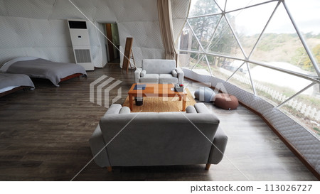 Glamping dome-shaped tent 113026727