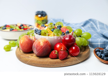 Tasty and healthy nutrition concept - fruit salad 113028129