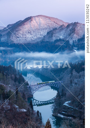 只見線第一橋三月 113030242