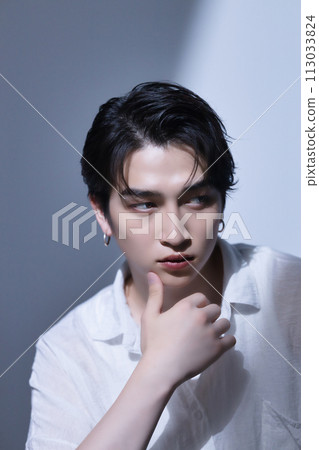 Beauty for men in their 20s Beauty for men in their 20s 113033824