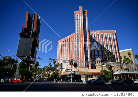 The streets of Las Vegas 113034843