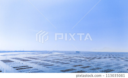 Seaweed fishing ground photographed with a drone 113035081