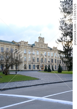 Kyiv, Ukraine - March 14, 2024. Park of National Technical University of Igor Sikorsky Polytechnic Institute in Kyiv, Ukraine 113037225