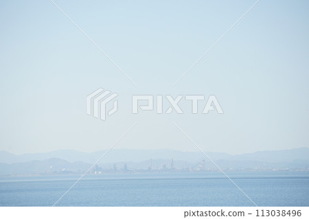 Sea horizon Sea horizon 113038496