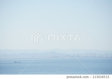 Sea horizon 113038515