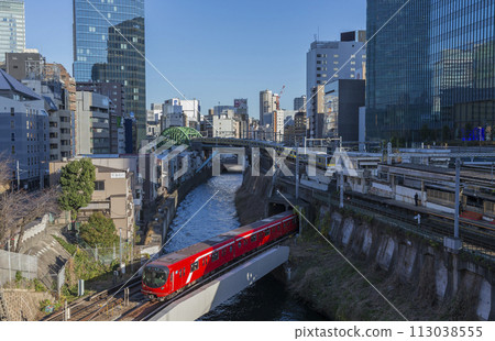御茶水站的風景御茶水站電車大樓 113038555