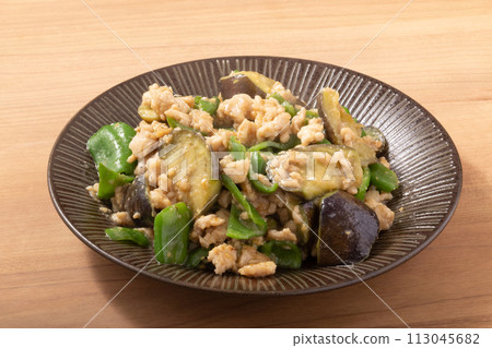 肉炒茄子辣椒(雞) 肉炒茄子辣椒(雞) 113045682