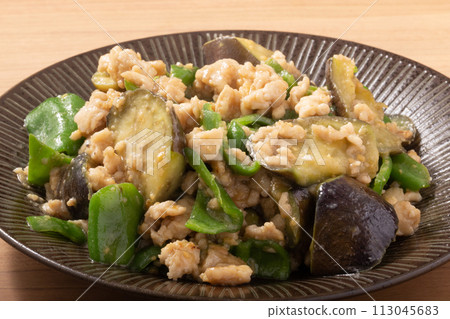 肉炒茄子辣椒(雞) 肉炒茄子辣椒(雞) 113045683