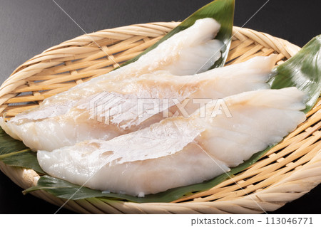 [From Hokkaido] Cod fillet (without skin) 113046771