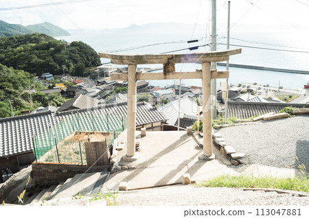Toyotamahime Shrine on Ogijima, an island off the coast of Takamatsu City, Kagawa Prefecture 113047881