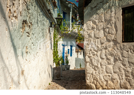 Beautiful antique streets of the Heritage Town of Honda located in the department of Tolima in Colombia Beautiful antique streets of the Heritage Town of Honda located in the department of Tolima in Colombia 113048549