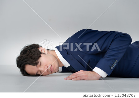 商人倒下 商人倒下 113048702