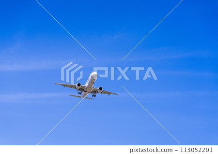 [Airplane] Embraer E-Jet > E190 113052201