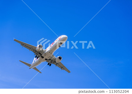 [Airplane] Embraer E-Jet > E190 113052204
