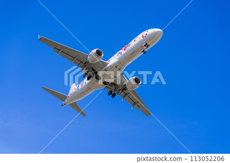 [Airplane] Embraer E-Jet > E190 113052206