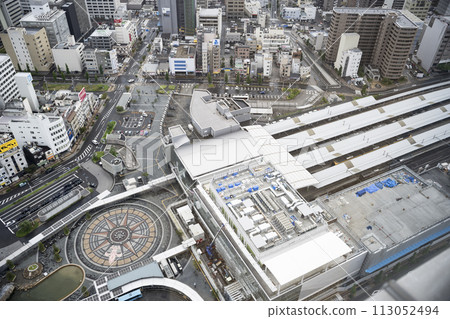 Overhead view of the Takamatsu cityscape in Kagawa Prefecture 113052494