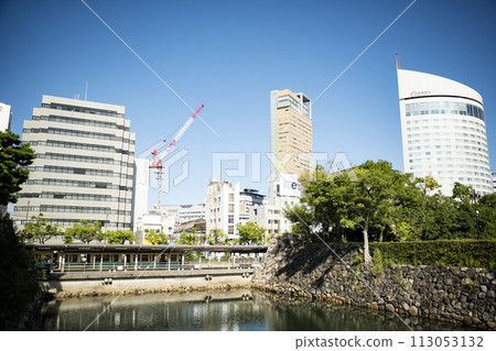 2023年重建工作正在進行的高松站前 113053132