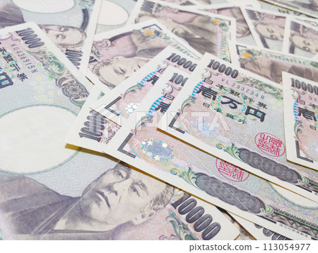 Background of a large amount of cash 10,000 yen bills Background of a large amount of cash 10,000 yen bills 113054977