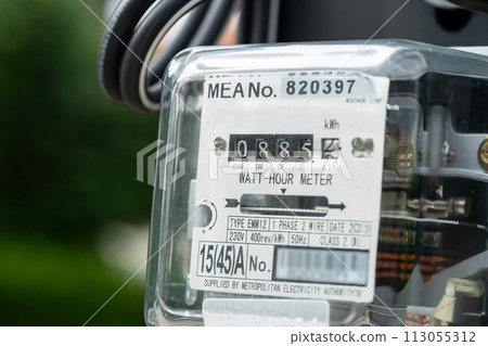 Electric measuring power meter for energy cost at home and office. Electric measuring power meter for energy cost at home and office. 113055312