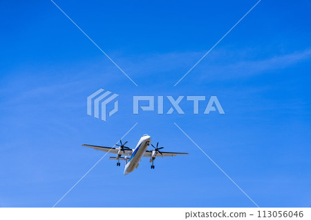 [飛機] 龐巴迪 DHC-8 Dash 8 > DHC-8-400 113056046