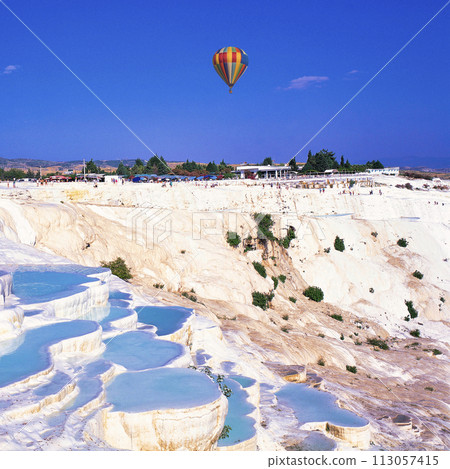 Beautiful scenery of Pamukkale travertines Beautiful scenery of Pamukkale travertines 113057415