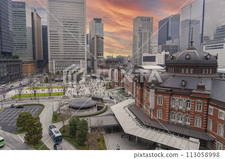 Tokyo station and cityscape Tokyo station and cityscape 113058998