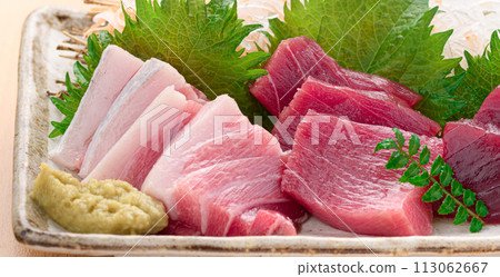 南紀勝浦港鮪魚鮪魚生魚片（生）瘦肉、中脂鮪魚、大脂鮪魚 113062667