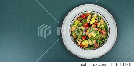 Delicious seafood mussels salad Delicious seafood mussels salad 113063128